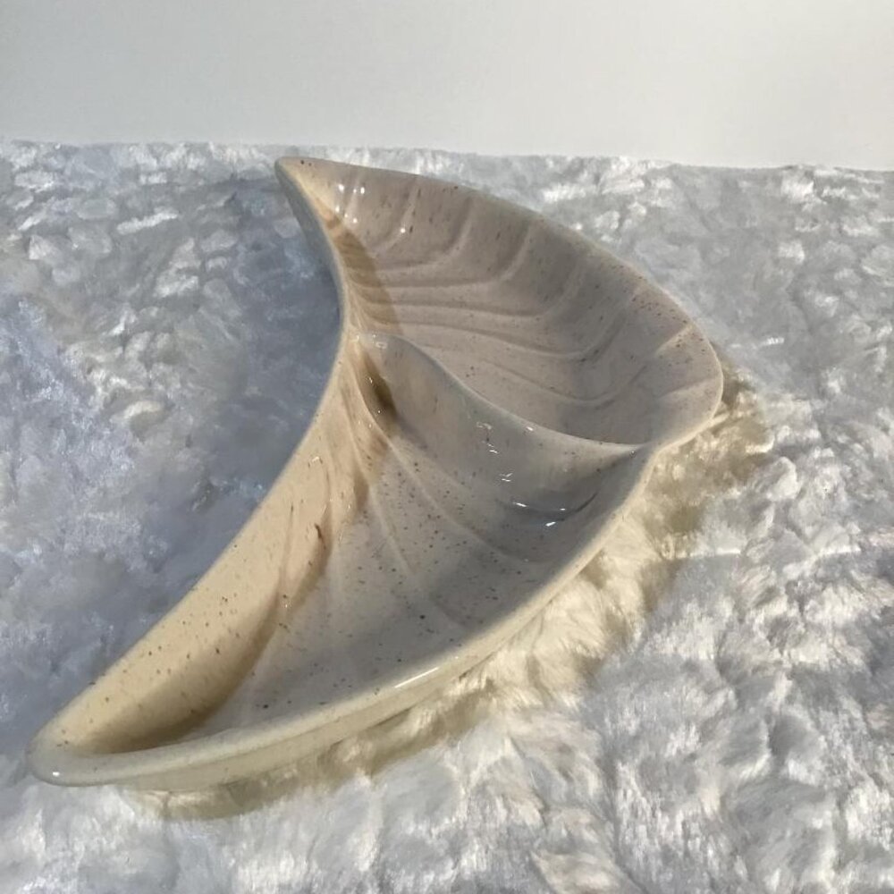 VTG Speckled Pottery Leaf Shaped Divided Charcuterie Serving Dish - 11" x 7" USA - Picture 8 of 12